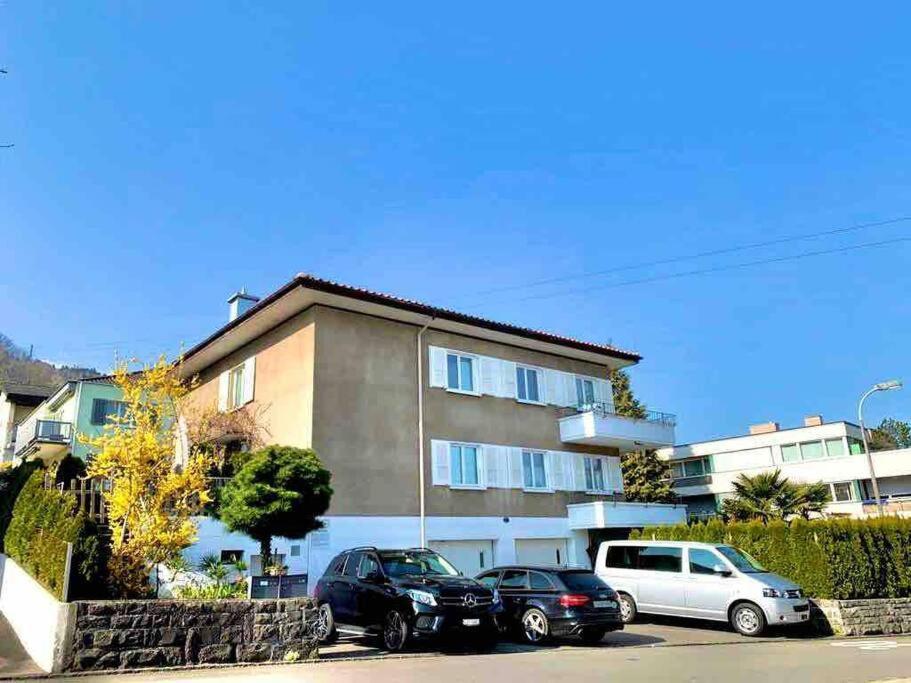 Luxus 3.5 Zimmer-wohnung-balkon-whirlpool-parking Apartment *